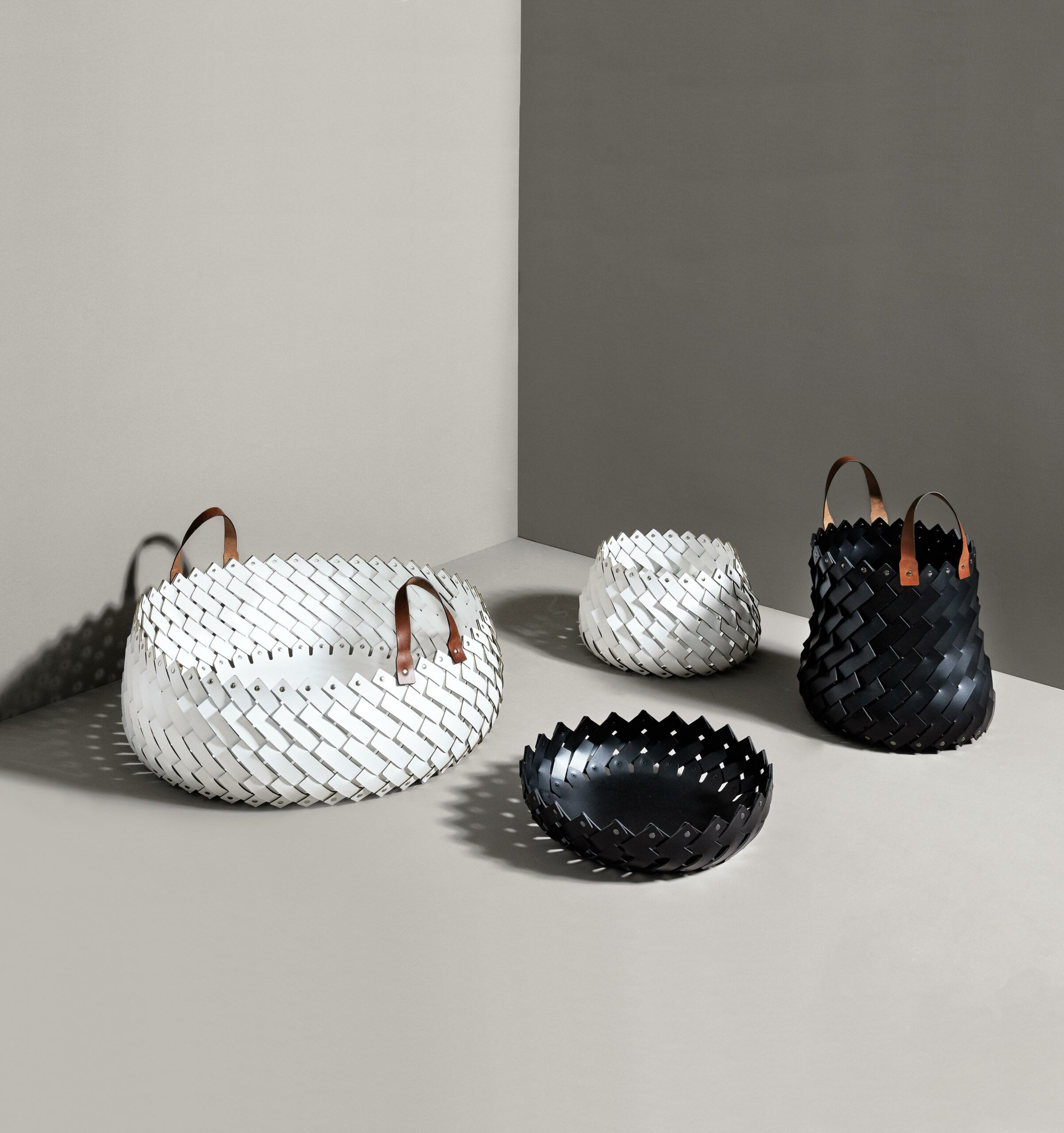 Pinetti Almeria Basket with Handles - Image 3