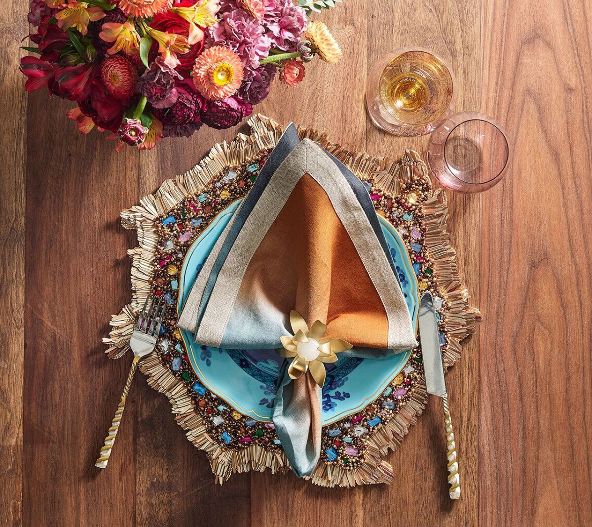 Dip Dye Napkin Midnight Copper lifestyle