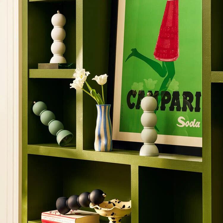 Addison Ross Scandi Bob Salt or Pepper Mill - Image 3
