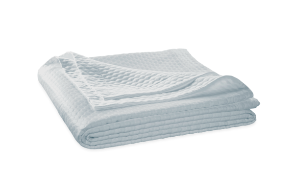 Pearl_coverlet_pool_secondary