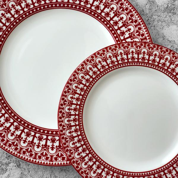 Crimson Casablanca Dinner Plate Lifestyle