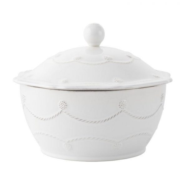 Berry and Thread Whitewash 8 Covered Casserole