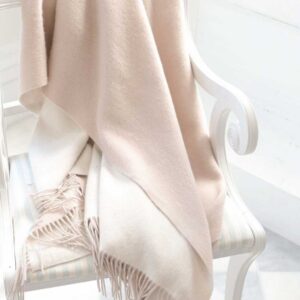 white-bisque-double-face-100-cashmere-throw