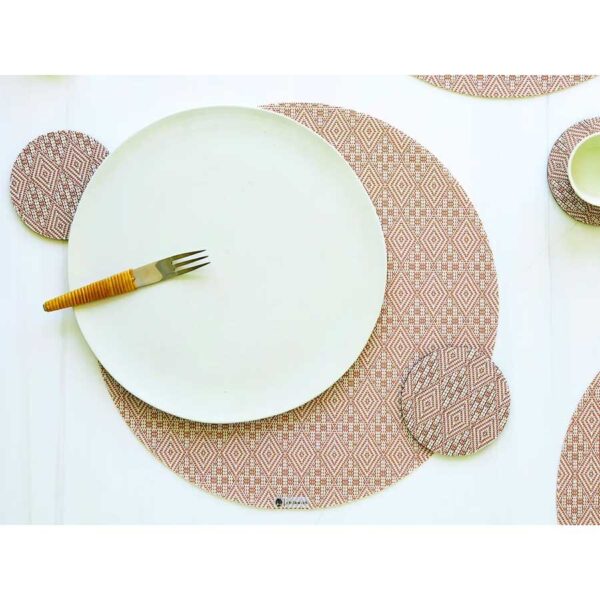 Boxwood Round Placemats