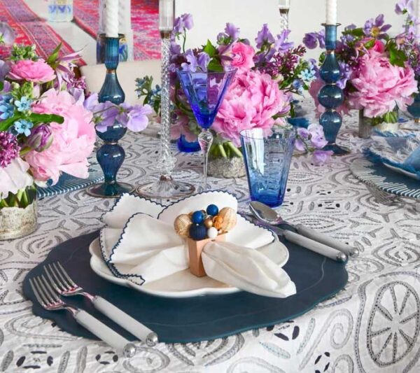 Kim Seybert Casbah Napkin in White & Blue - Set of 4 - Image 5